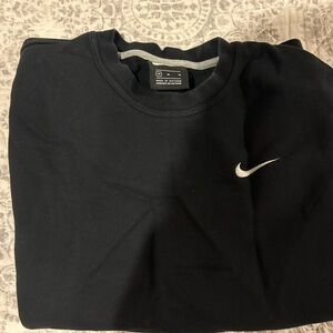 Nike Men's Black Crewneck Sweater